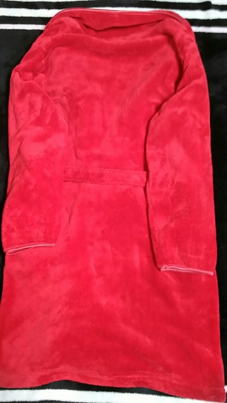 Austin Clothing Co. Plush Robe - Picture 2 of 3